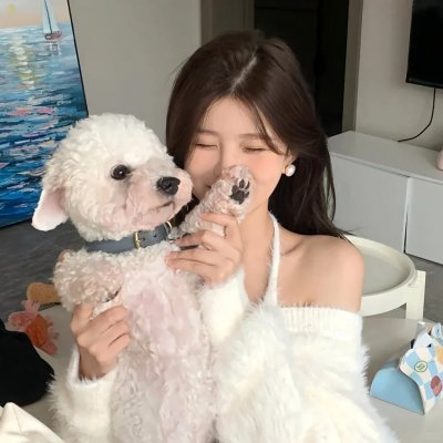 遇刺为生的女人